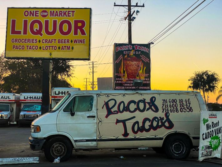 Outside Taquería Paco's Tacos. Photo by Memo Torres for L.A. TACO.