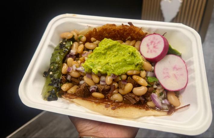 Perro 110 asada taco