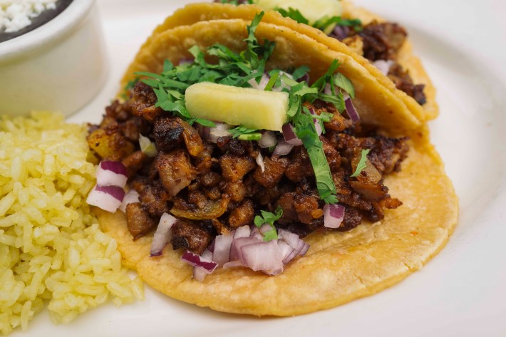 tacos dorados - Picture of Taquería La Sabrosa, Sao Paulo - Tripadvisor