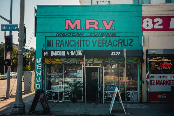 Tamales Veracruz y Mas in Larchmont, Los Angeles, CA