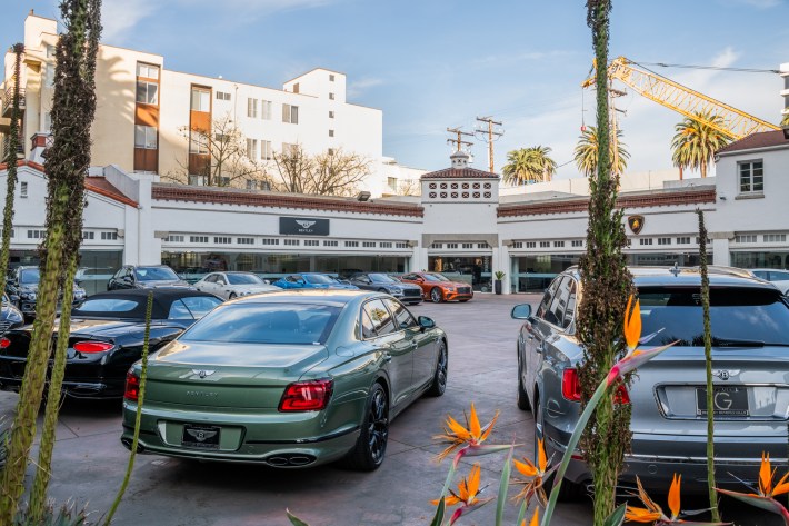 O’Gara Coach Bentley-Lamborghini in Beverly Hills. Photo by Jared Cowan for L.A. TACO.