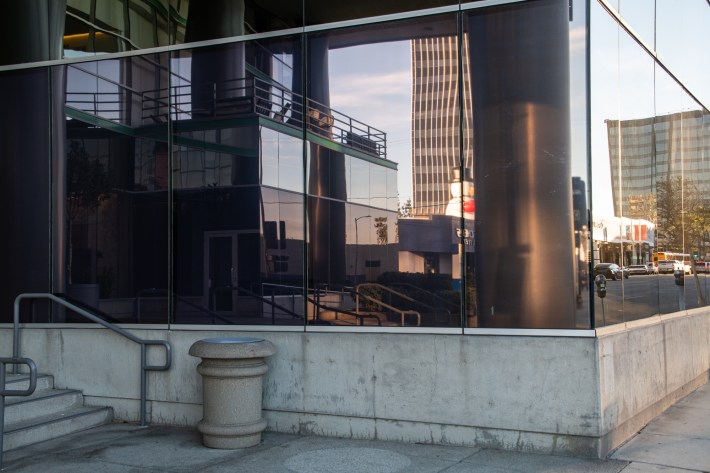 The same reflections that appear in Scarface. Photo by Jared Cowan for L.A. TACO.