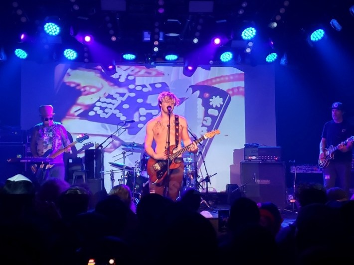 Jakob Nowell fronting his father's band, Sublime at a benefit concert for HR in Downtown L.A.