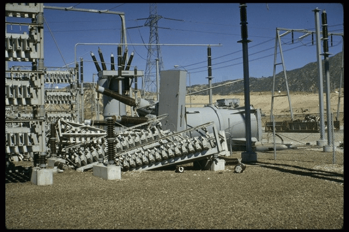 Overturned electrical equipment at Sylmar Converter Station after the 1971 San Fernando earthquake. Photo via a technical report by Nicos Makris and Jian Zhang
