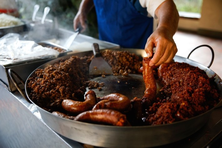 A discada of chorizo and asada