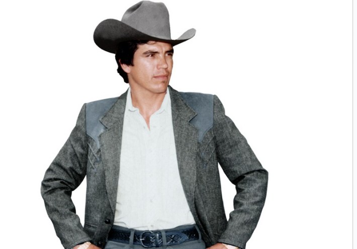 Chalino Sanchez in a grey cowboy hat