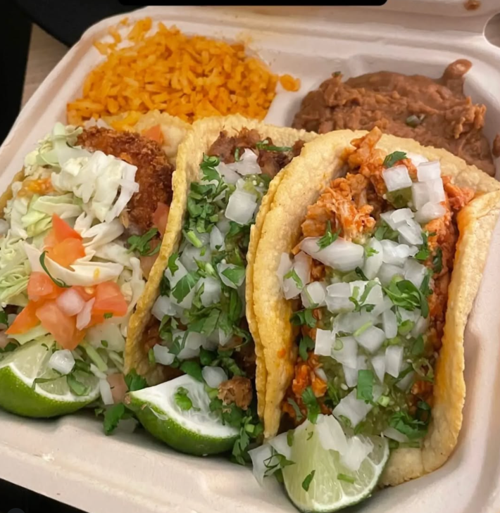 Photo via @DoomiesNextMex/Instagram.