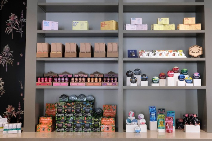 counter with supply