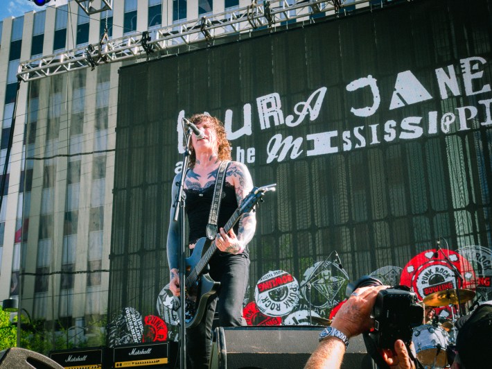 Laura Jane Grace performing at Punk Rock Bowling 2025. Photo by Noe Adame for L.A. TACO.