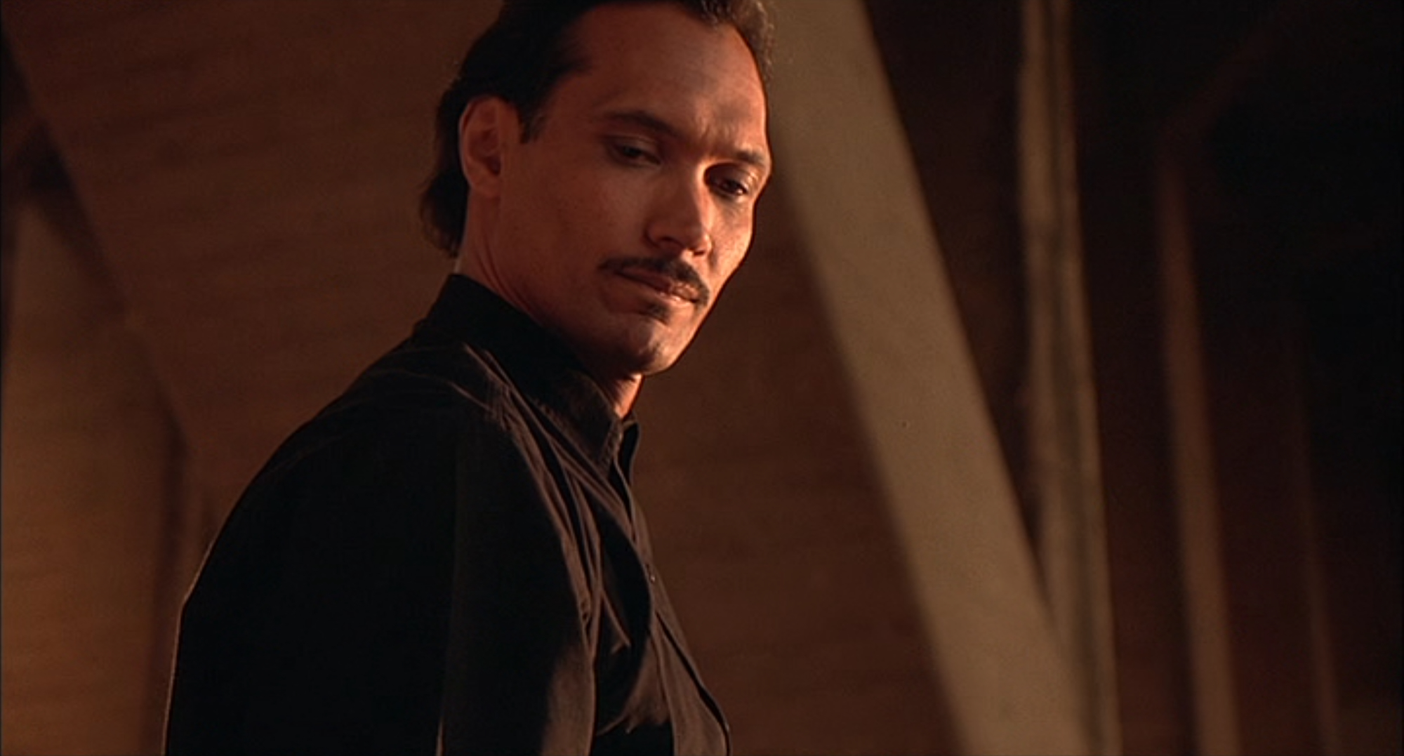 Screenshot via New Line Cinema.