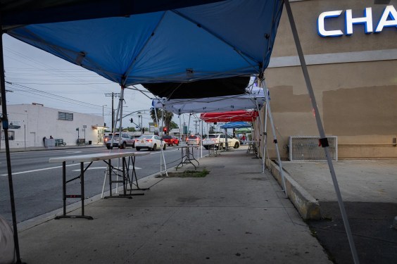 Self-Deport or Stand Firm: The Heartbreak of L.A.’s Undocumented Street Vendors