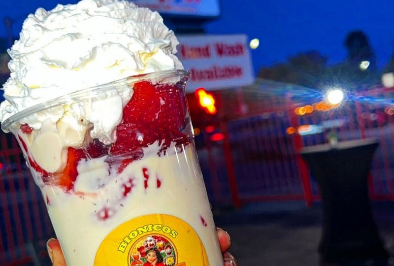 A bionico packed with strawberries and cream from Bionicos Marisol