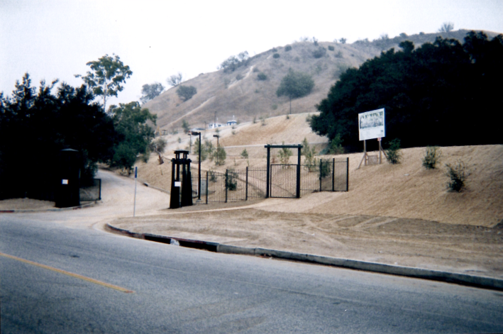 The bare hillside of Debs Park circa 2003. Photo via Audubon Center at Debs Park.