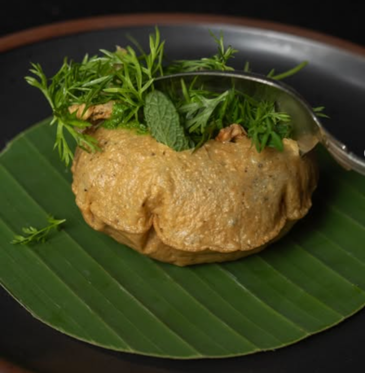 Infladita chaat. Photo via @masalaymaiz/Instagram.