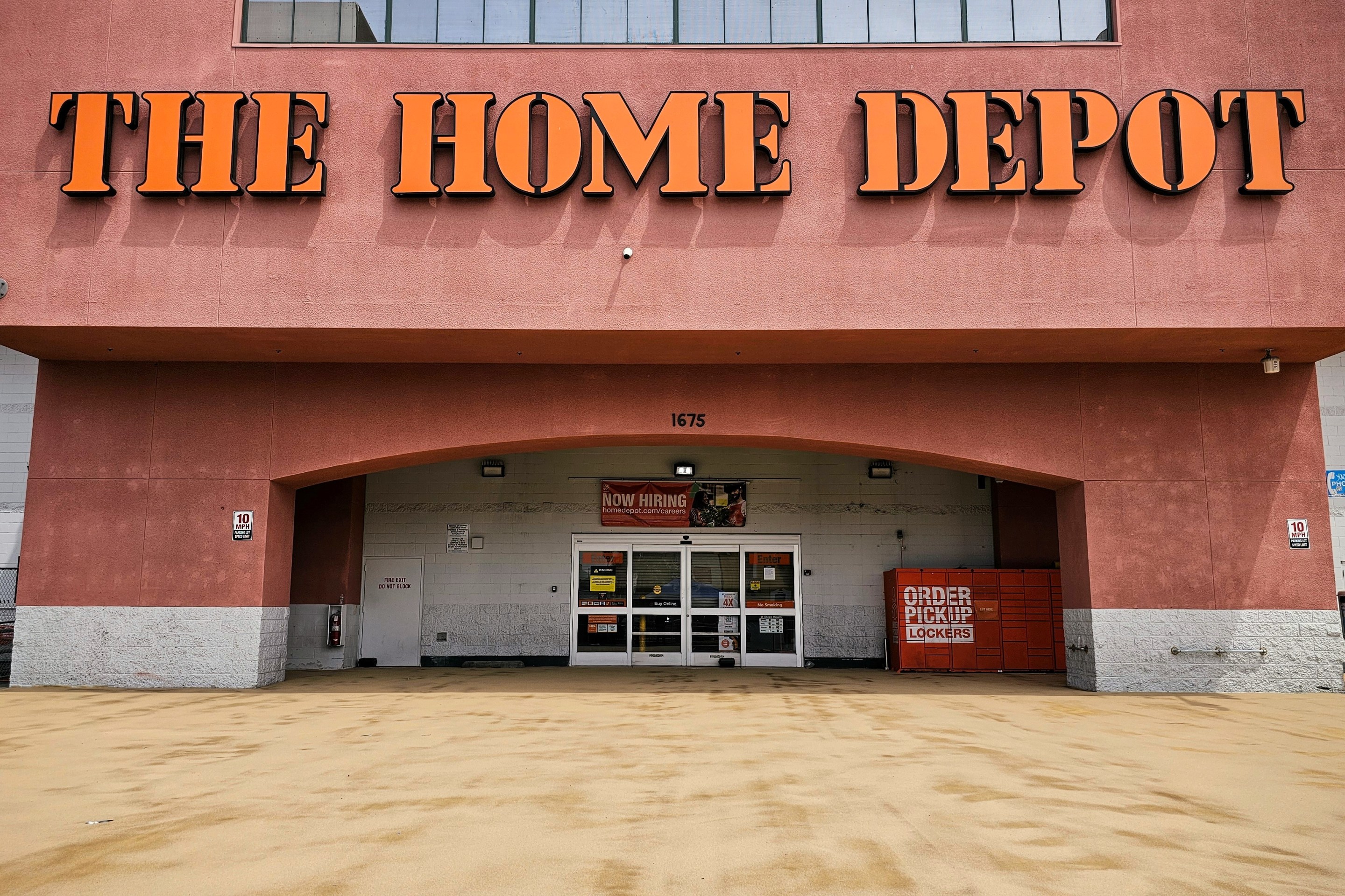 Front entrance Home Depot in Westlake.