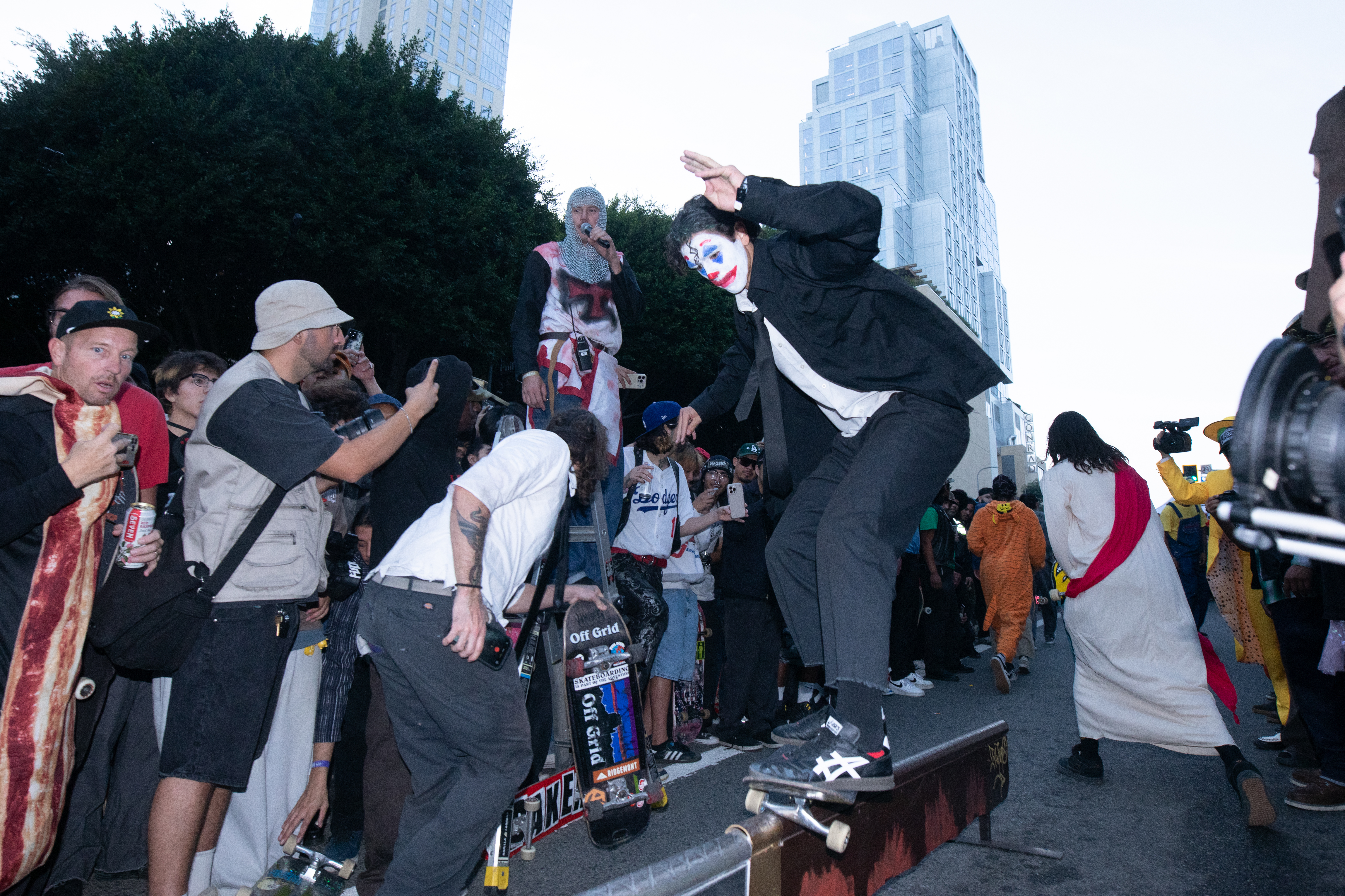 This Gnarly DTLA Skater Event Ended with a Trashed Waymo and LAPD