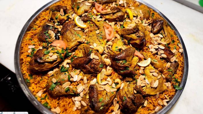 A rice dish with chicken