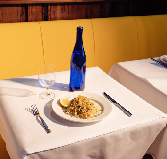 Dinner vibes at Horses on Sunset.