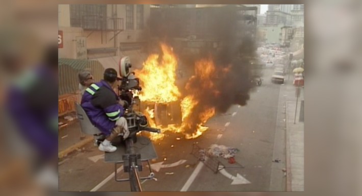 workers filming the shootout in "predator 2"