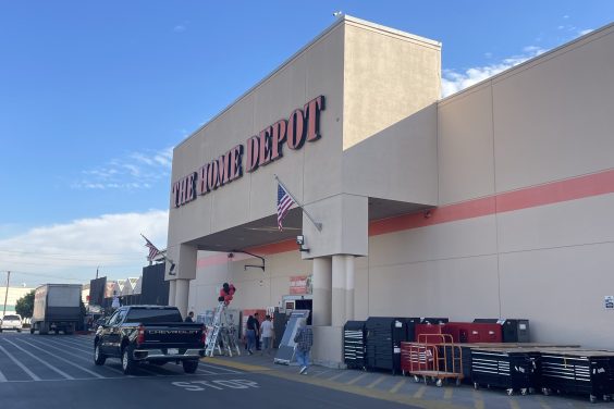 Update: Border Patrol Agents Raid Huntington Park Home Depot, As Fleeing Man Is Struck By Vehicle