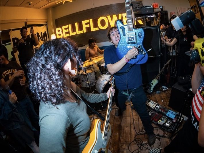 a band playing live at Denny's