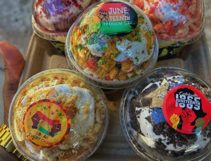 banana pudding of various flavors