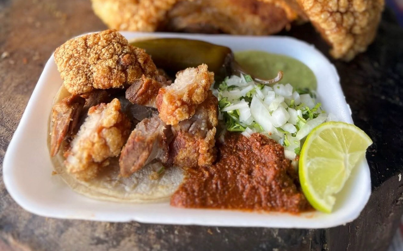 a taco de chicharrón