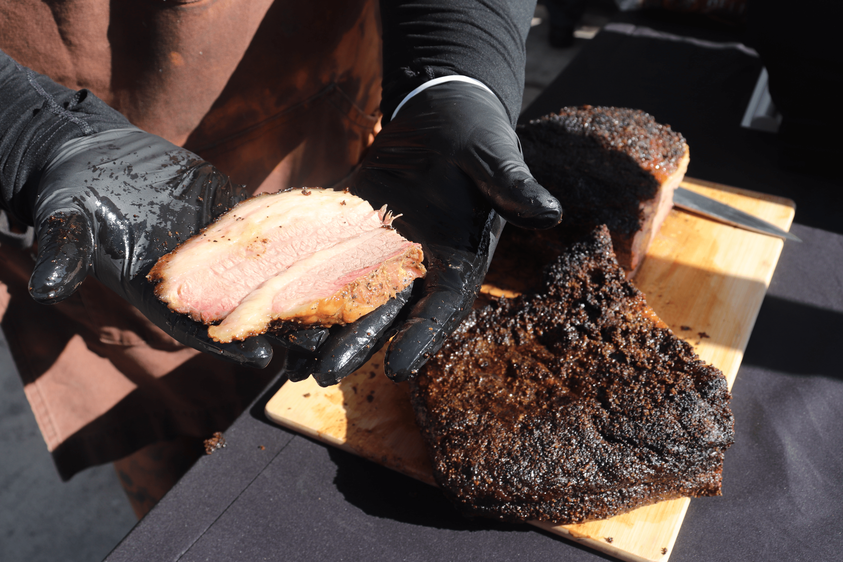 sliced smoked brisket