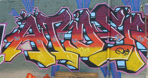 2595993996_e82b57425d