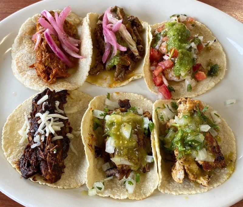 El Zarape Tacos