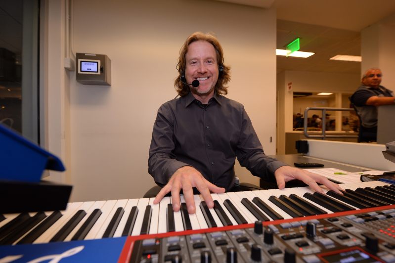 Dodgers Organist Dieter Ruehle Tells the Story Behind His Dream