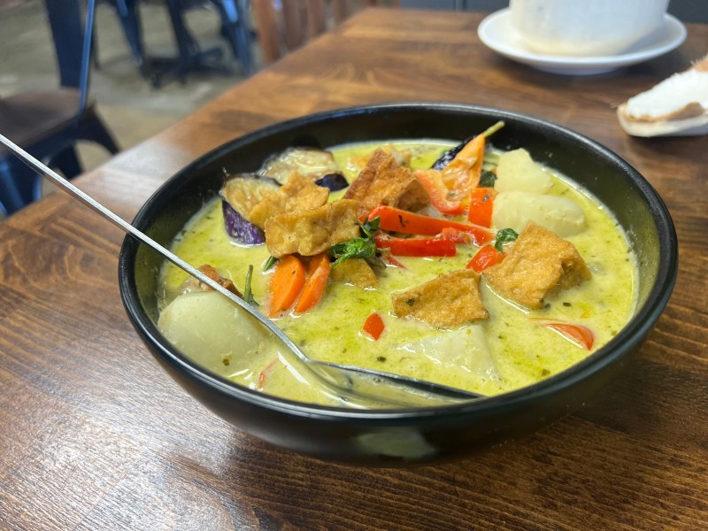 Tofu curry at Luv2Eat.