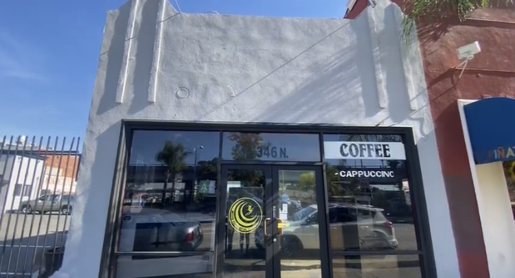 Mystyx Kafe on Cesar Chavez Ave. and Ford Blvd. in East LA. Photo by Nancy Cruz.