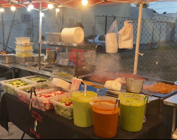 Tacos San Juditas stand on Soto st. and 1st st. in Boyle Heights. Photo by Nancy Cruz.