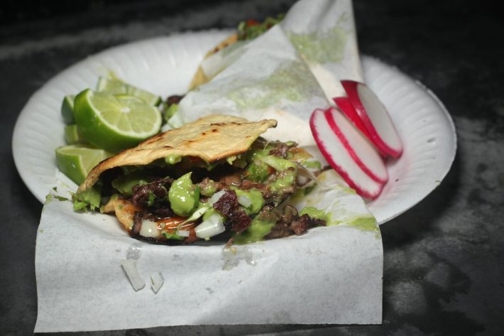 Asada vampiro at Taqueria El Compita in Wilmington. Photo by Cesar Hernandez.