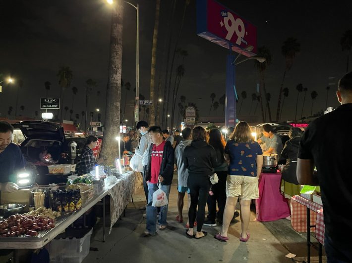 The Alameda Night Market. Photo by Lynn Yu for L.A. TACO.