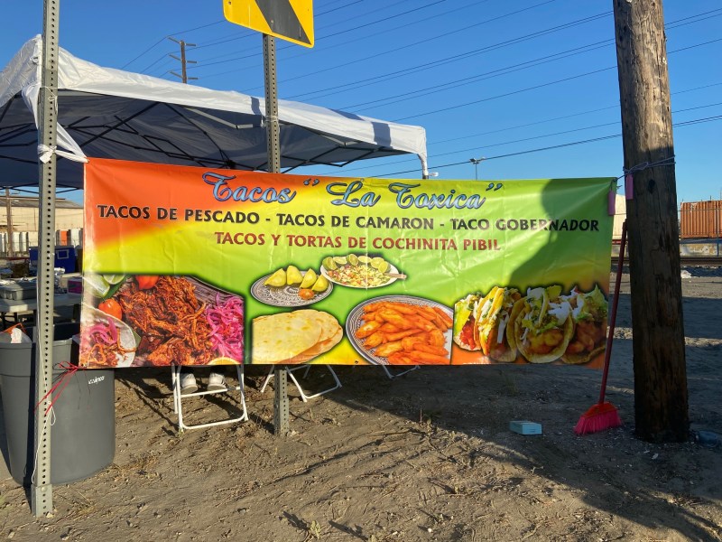 Tacos La Toxica. 