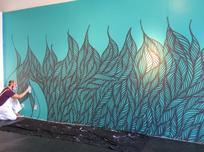 Install_KidAcne_Cave_03