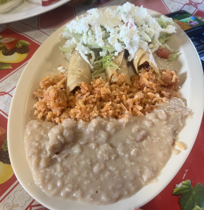 Flautas at El Buen Taco. Photo by Brizette C./Yelp.