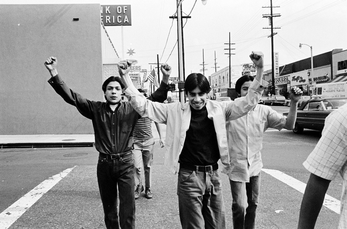 Original photographer retains copyright. Digital surrogate property of UCLA Chicano Studies Research Center.