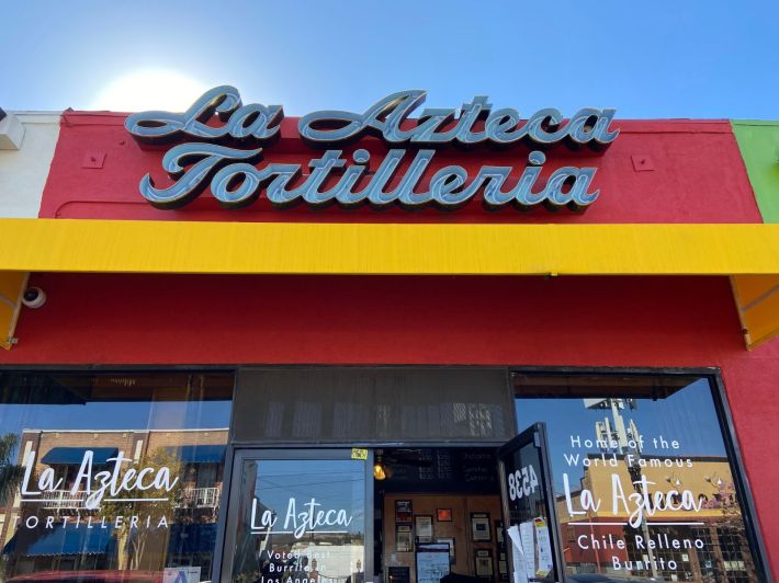 Outside La Azteca Tortilleria. Photo by Laura Tejeda for L.A. TACO.