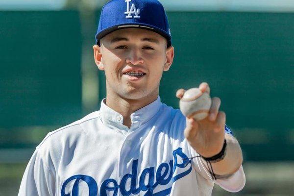 Dodgers Sign a Part-Time Taquero from Jalisco who Has a 93-mph