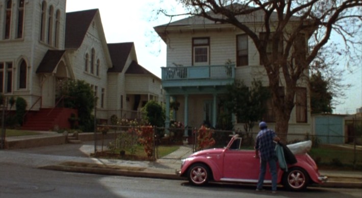 Rudy’s house. Photo via Universal Pictures.