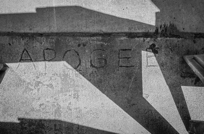 Apogee in concrete