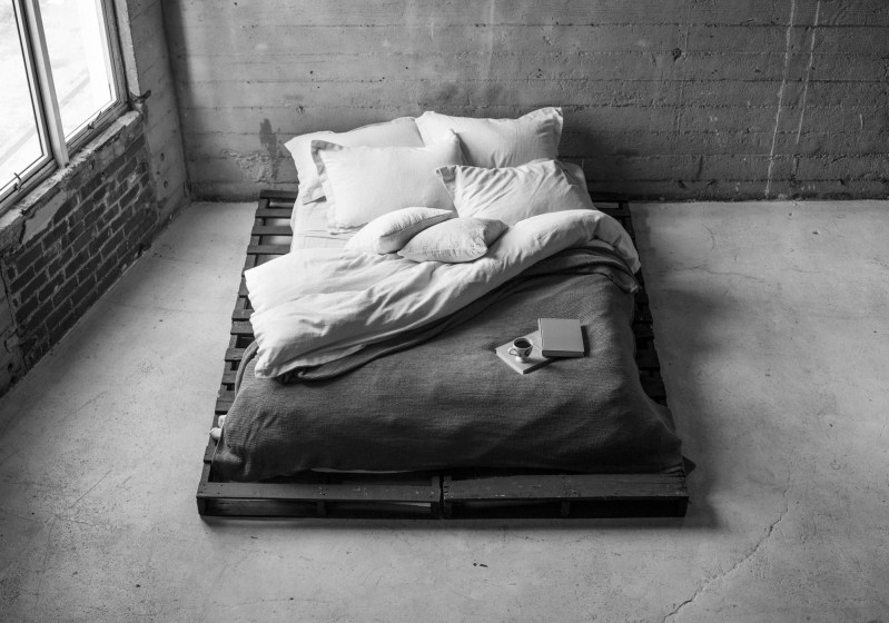matteo_sample_sale_02